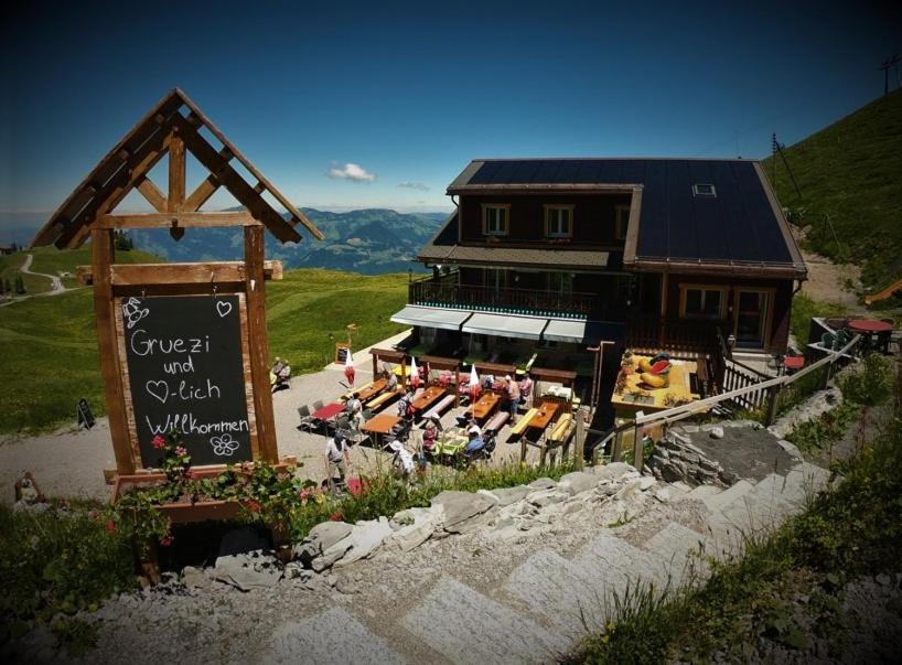 Klewenalp Ausflugs-Ski-Pistenhotel Klewenstock Beckenried Exteriör bild